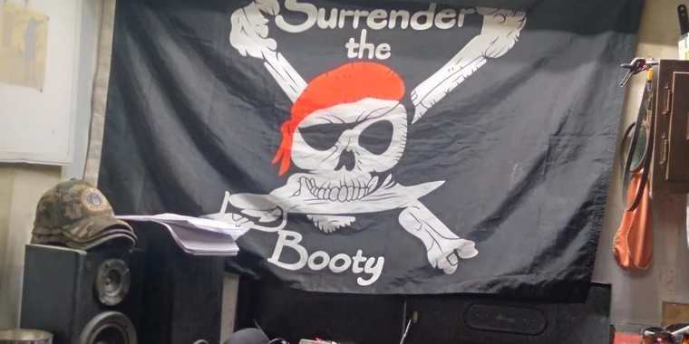 creator header picture
