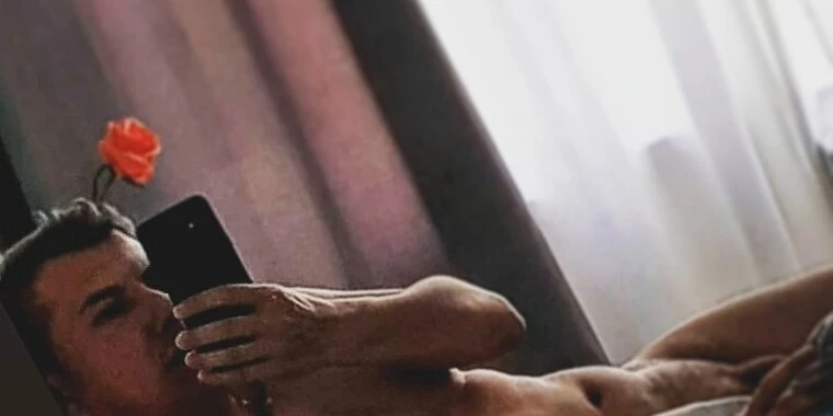 creator header picture