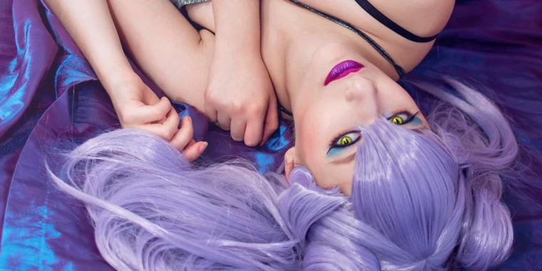 creator header picture