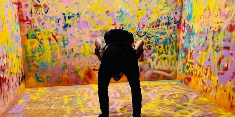 creator header picture