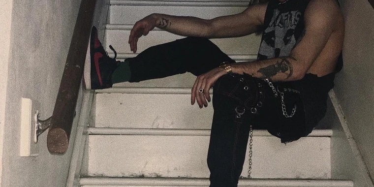 creator header picture