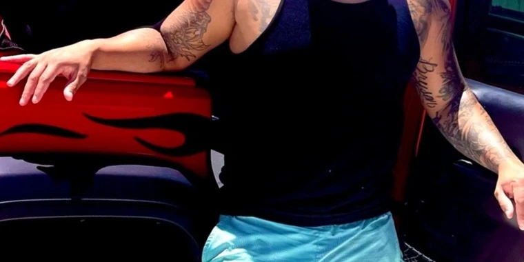creator header picture