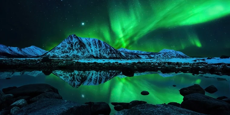creator header picture