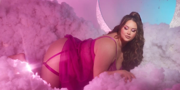 creator header picture