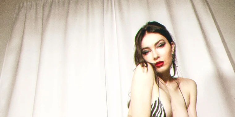 creator header picture