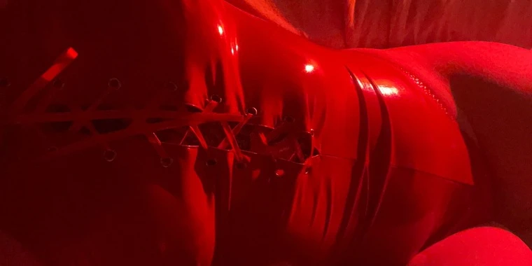 creator header picture