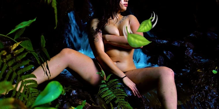 creator header picture
