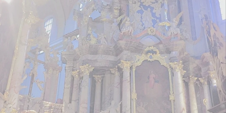 creator header picture