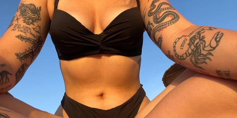 creator header picture
