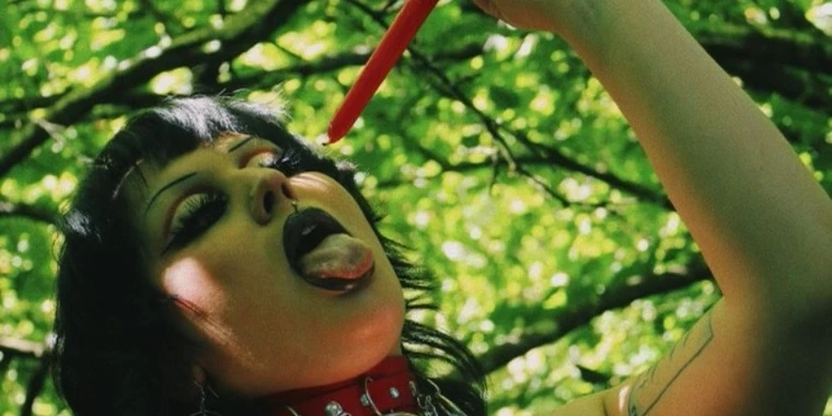 creator header picture
