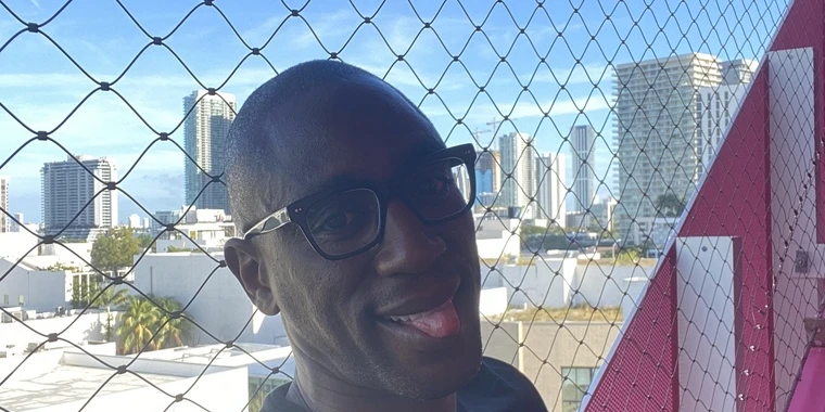 creator header picture