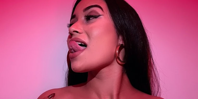 creator header picture