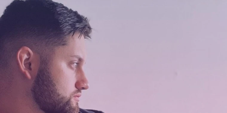 creator header picture