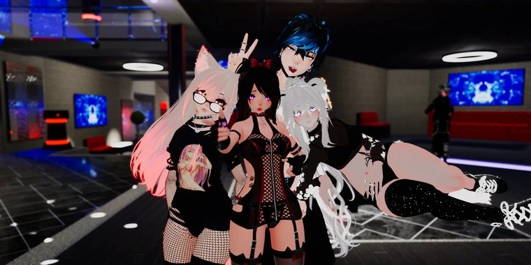 creator header picture
