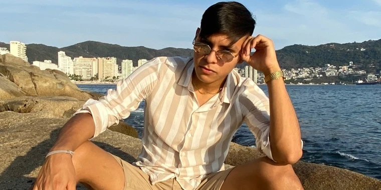 creator header picture