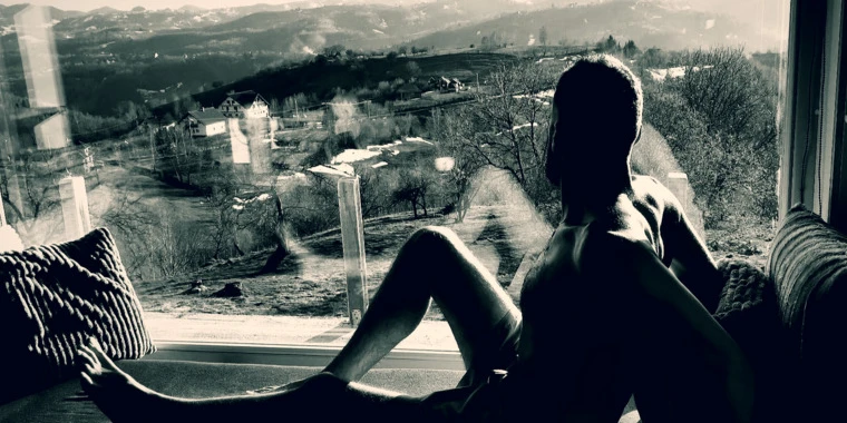 creator header picture