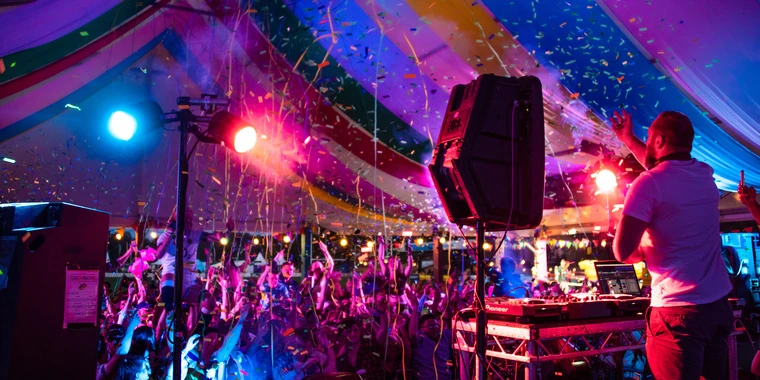 creator header picture