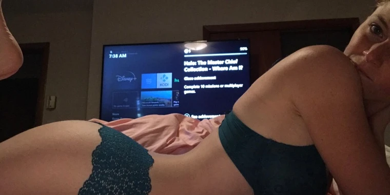creator header picture