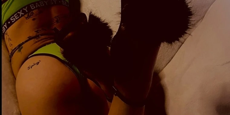 creator header picture