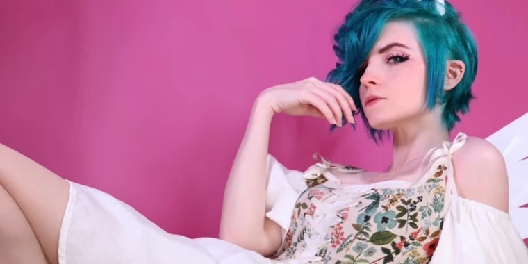 creator header picture