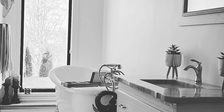 creator header picture
