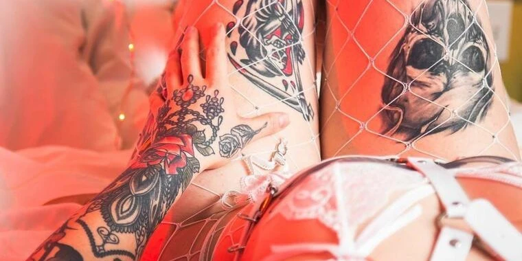 creator header picture