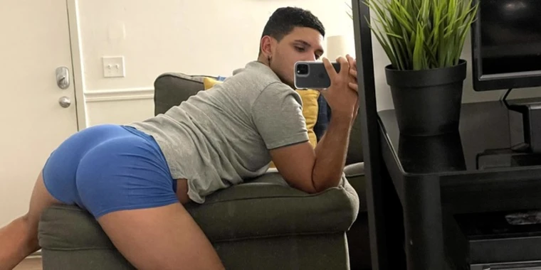 creator header picture