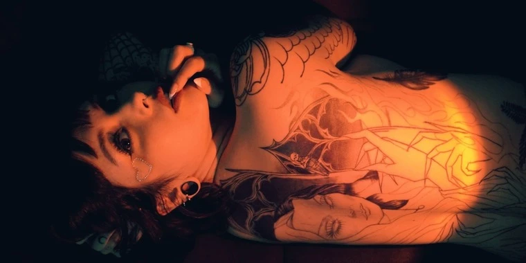 creator header picture
