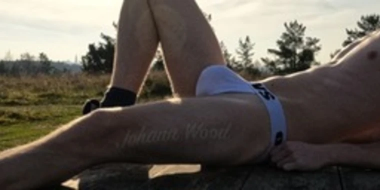 creator header picture