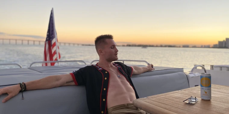 creator header picture