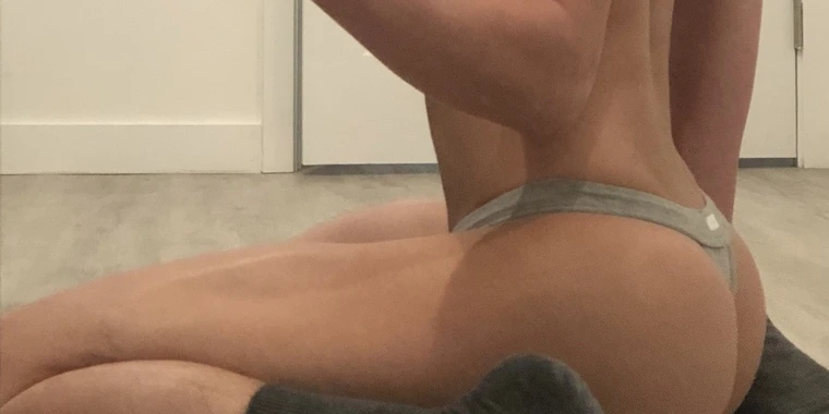 creator header picture