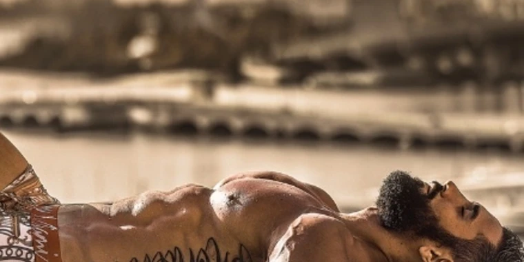 creator header picture