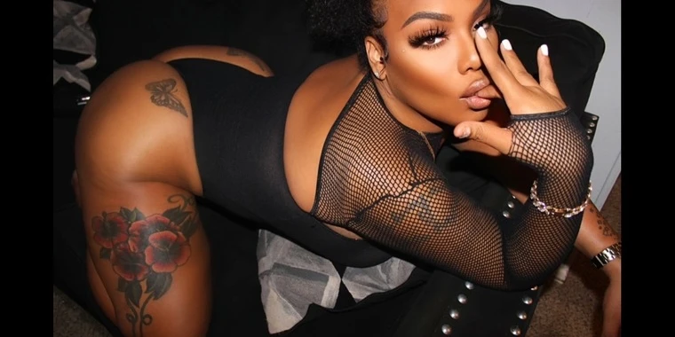 creator header picture