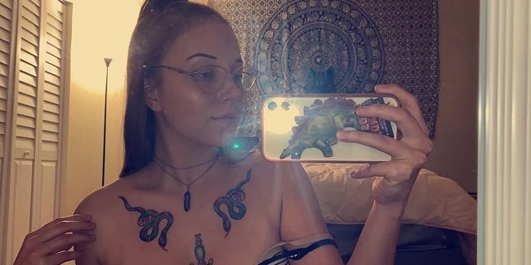 creator header picture