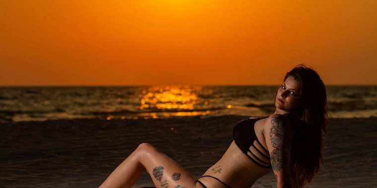 creator header picture