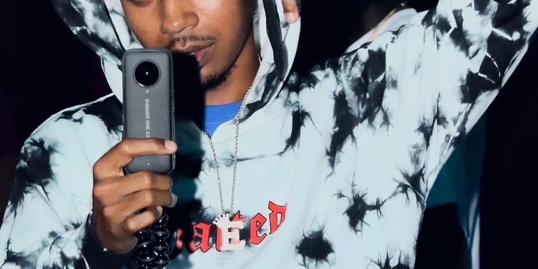 creator header picture