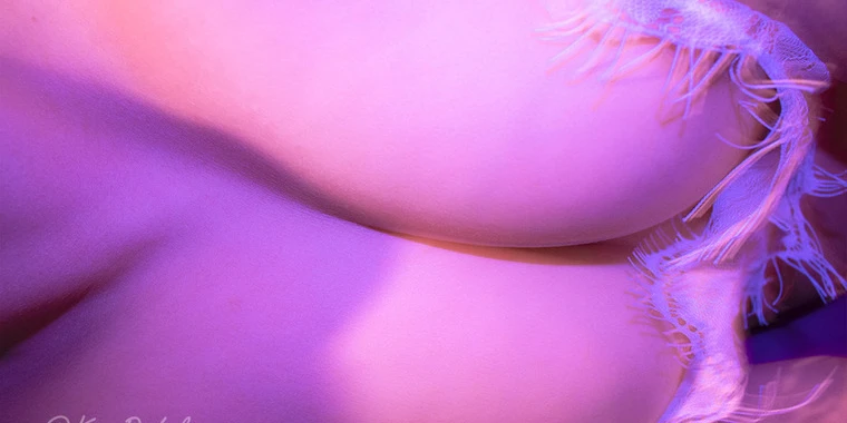 creator header picture