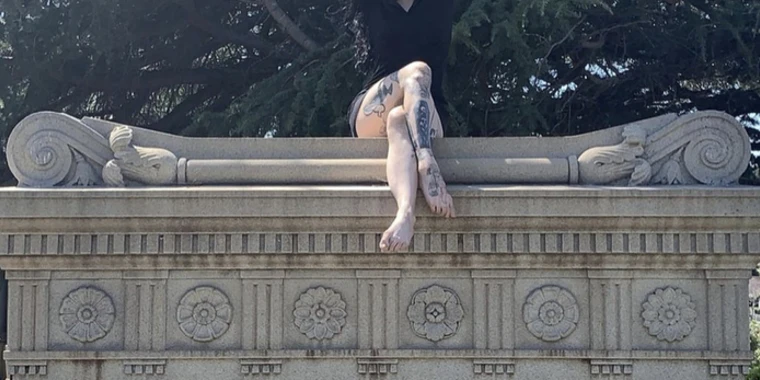 creator header picture