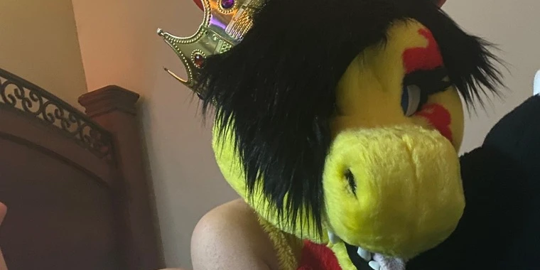 creator header picture