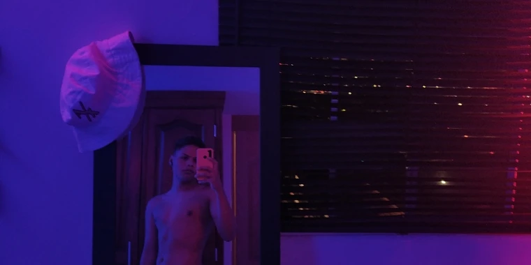 creator header picture