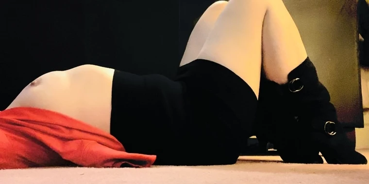 creator header picture