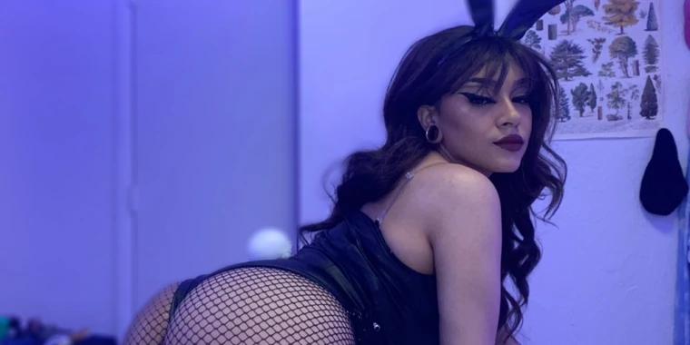 creator header picture