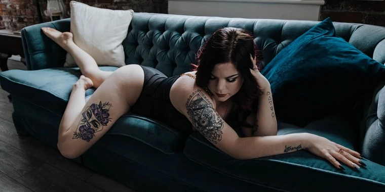 creator header picture