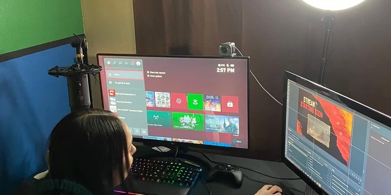 creator header picture
