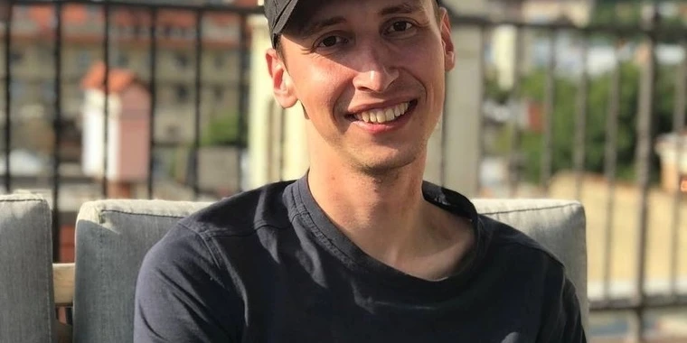 creator header picture