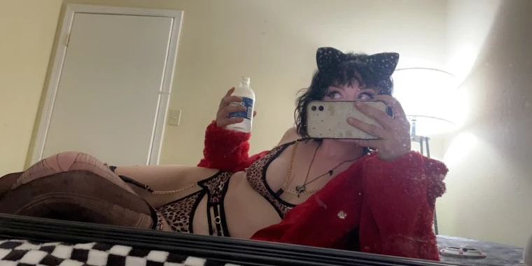creator header picture
