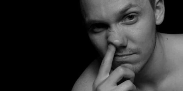 creator header picture