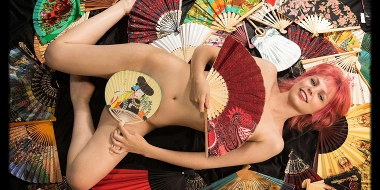 creator header picture