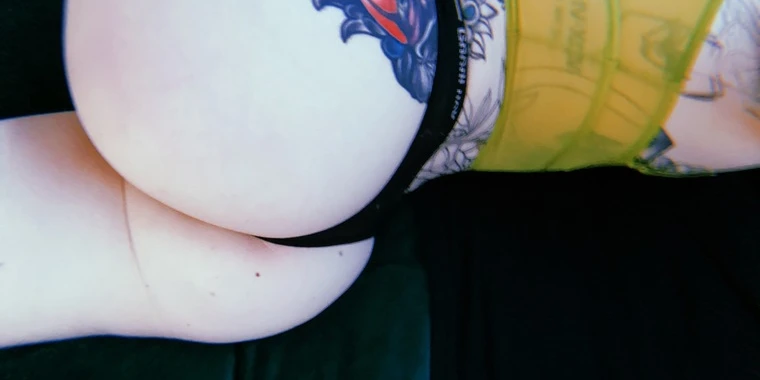 creator header picture
