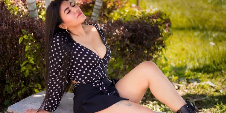 creator header picture